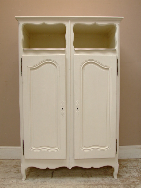 provencals cupboard